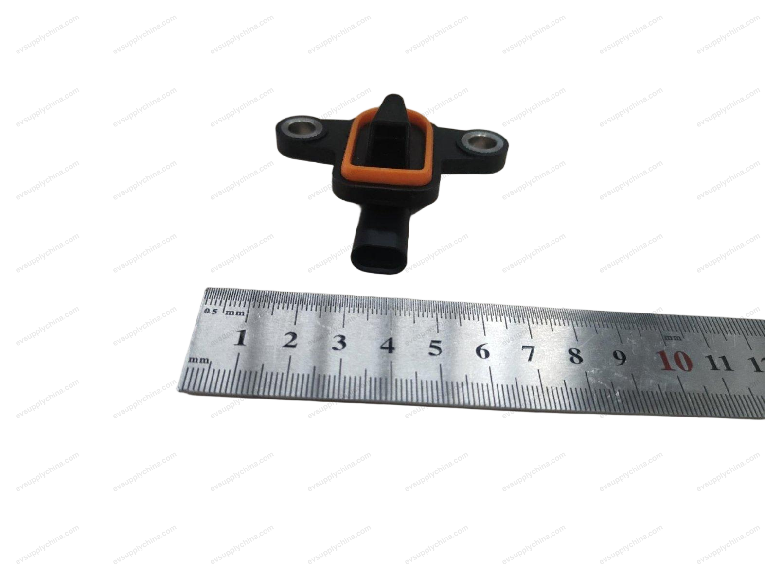 Pressure type collision sensor — BYD Sealion 7