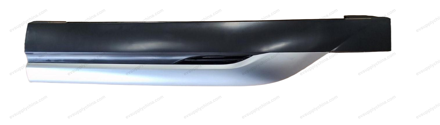 Right rear door trim assembly