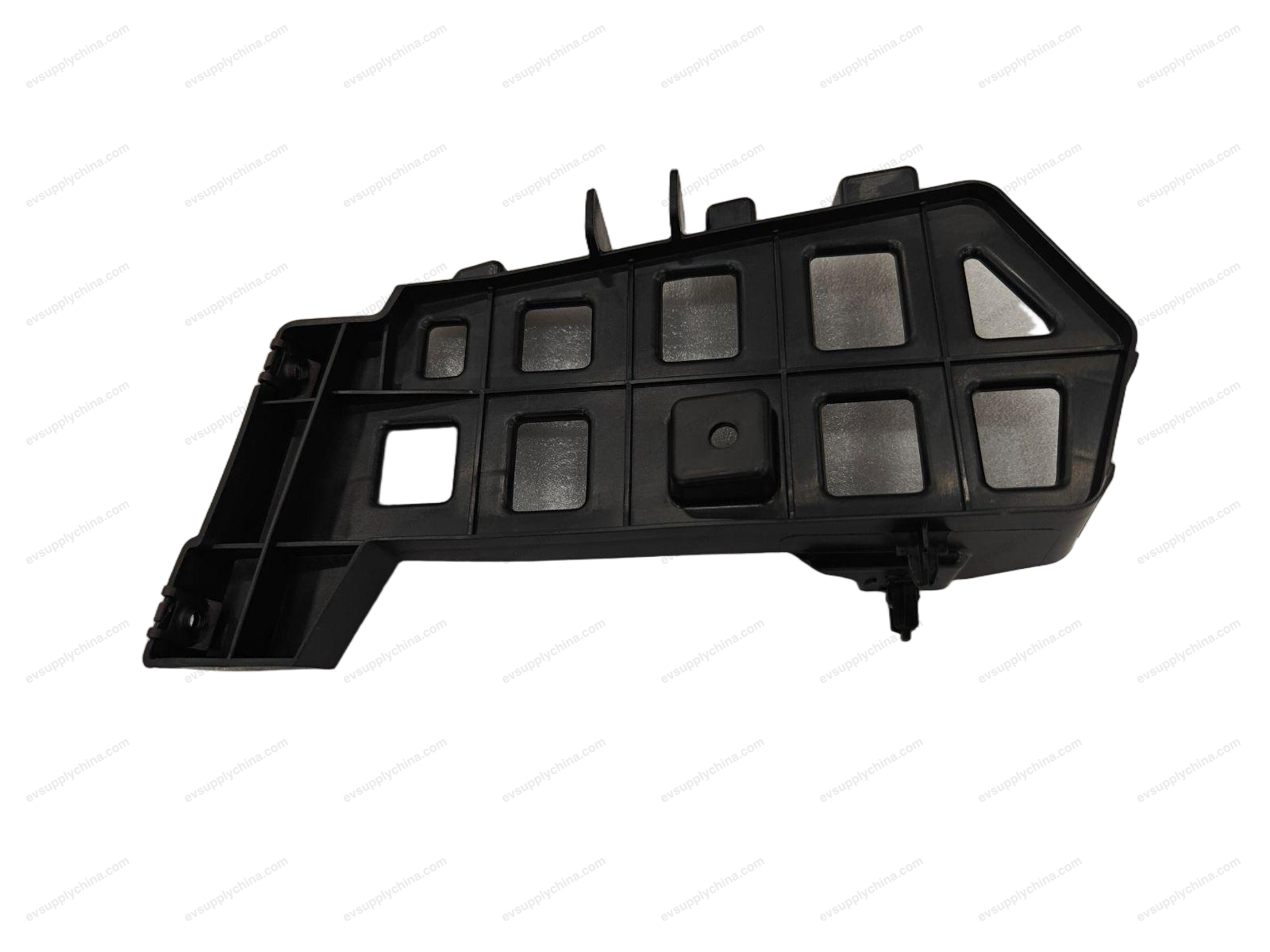 Rear bumper lower right support bracket assembly