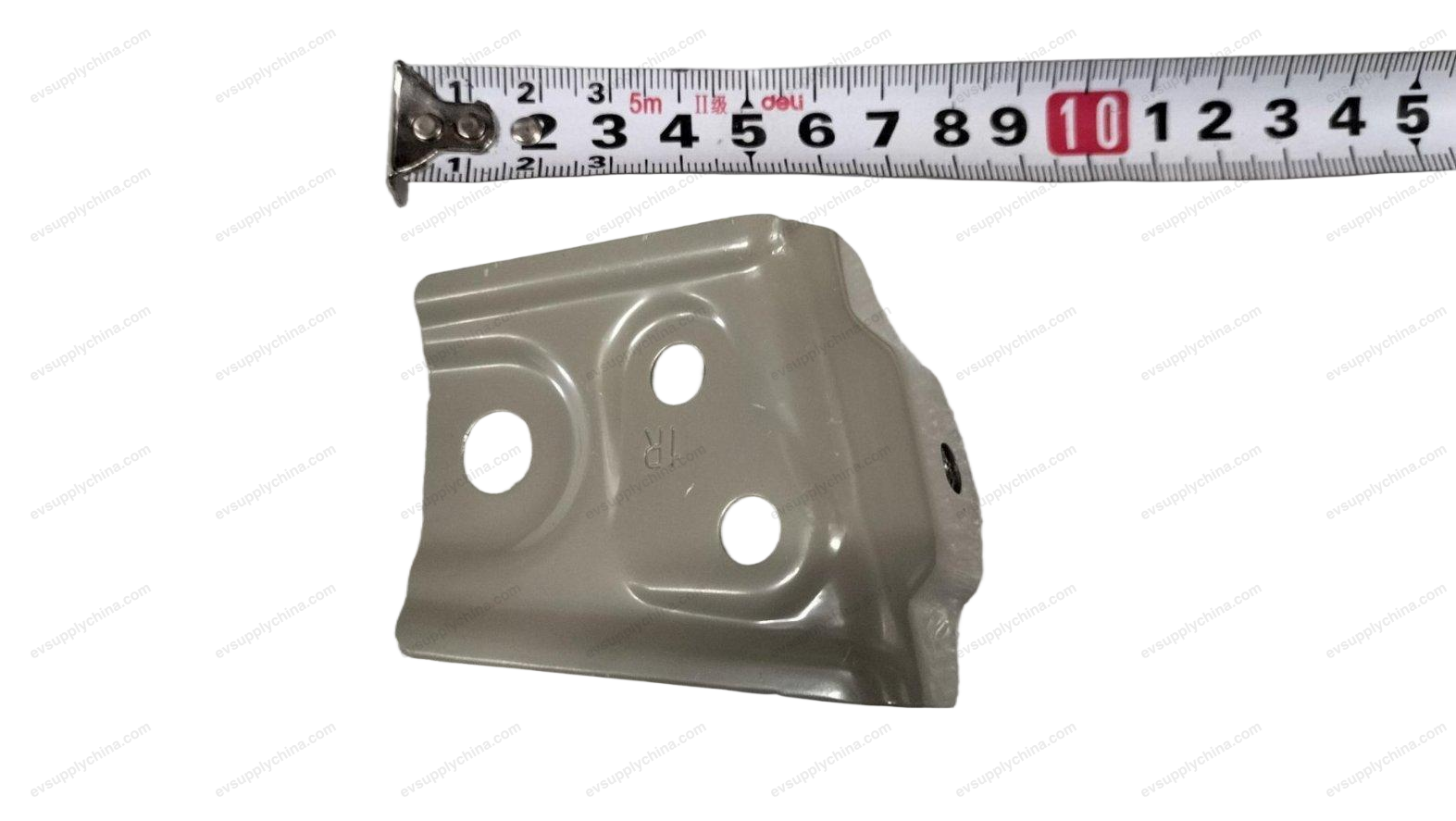 Right fender bracket