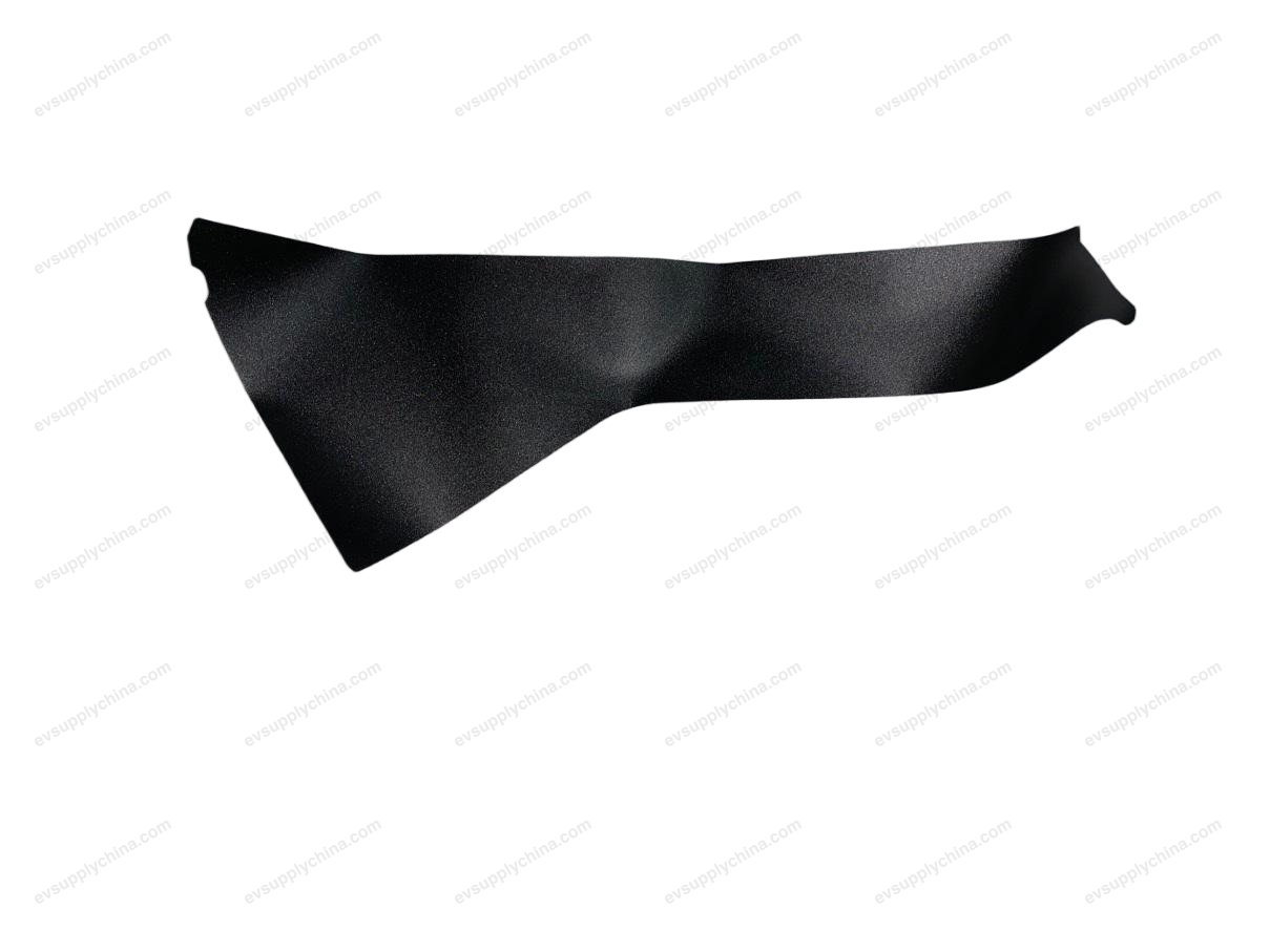 Right rear door C-pillar blackout film