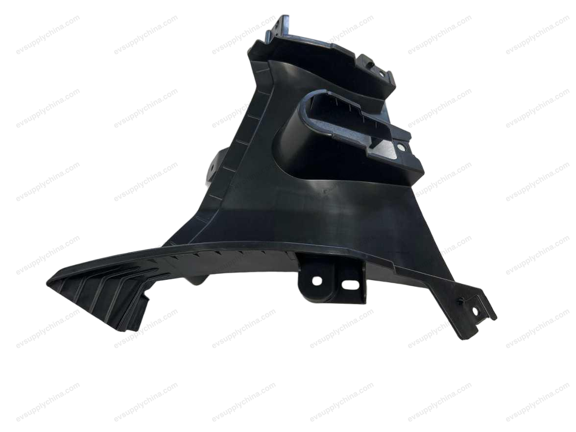Front bumper right air intake duct