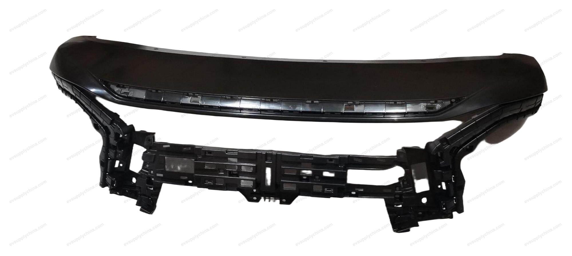 Lower part of the front bumper — Denza D9