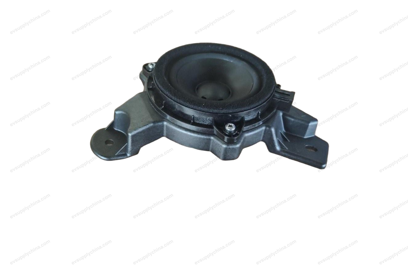 Midrange speaker — Denza D9
