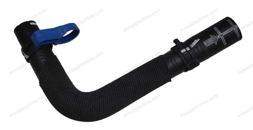Plate heat exchanger outlet pipe assembly