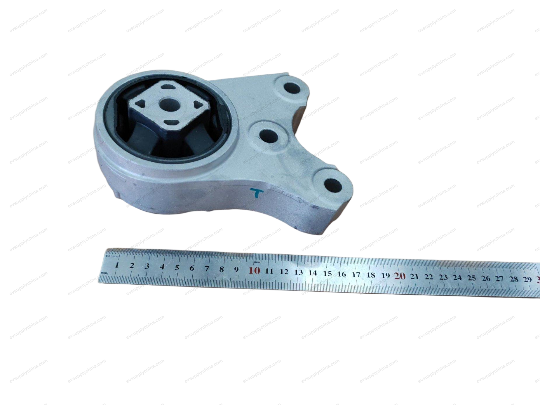 Powertrain right suspension mount assembly — Denza D9