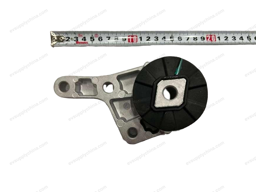 Rear drive motor assembly, left suspension mount assembly — Denza D9