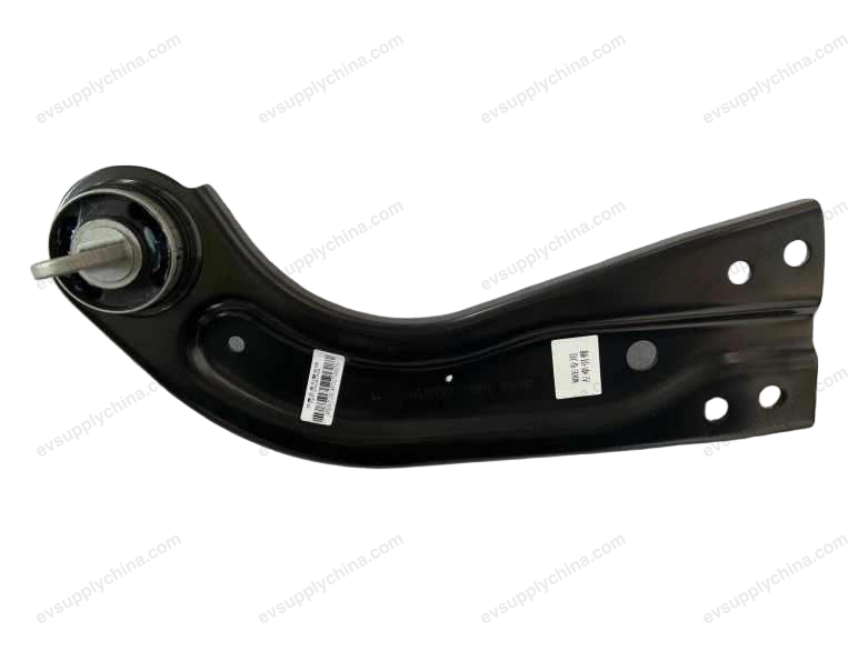 Rear suspension left traction arm assembly