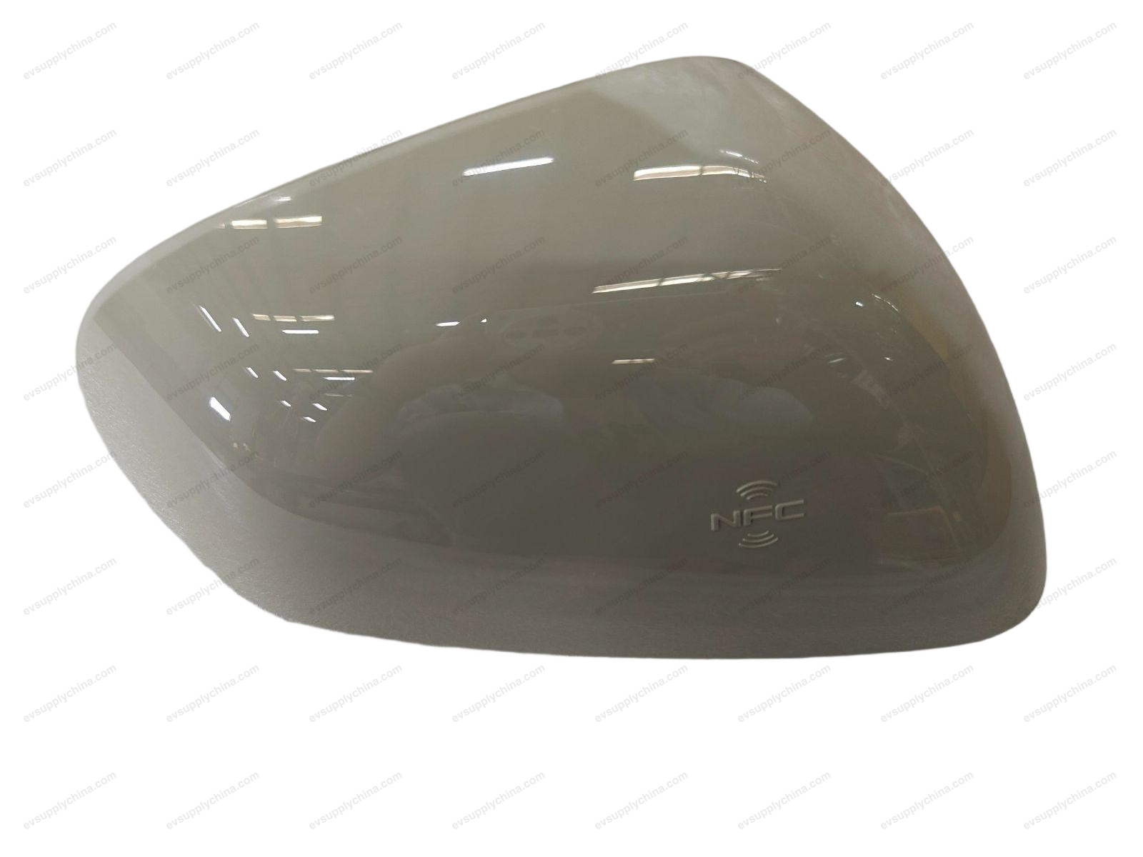 Right side shell trim piece of exterior rearview mirror — Denza D9