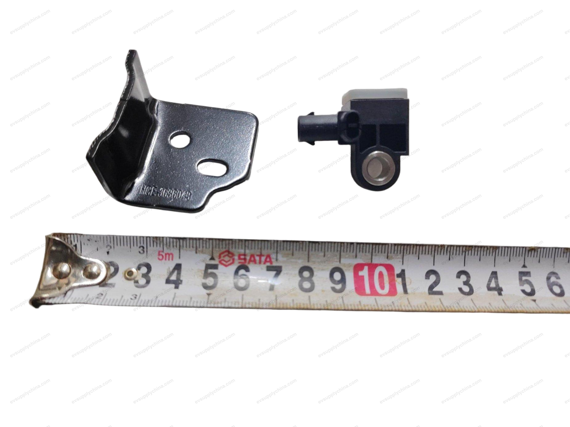 Suspension Electronic Control Unit — Denza D9