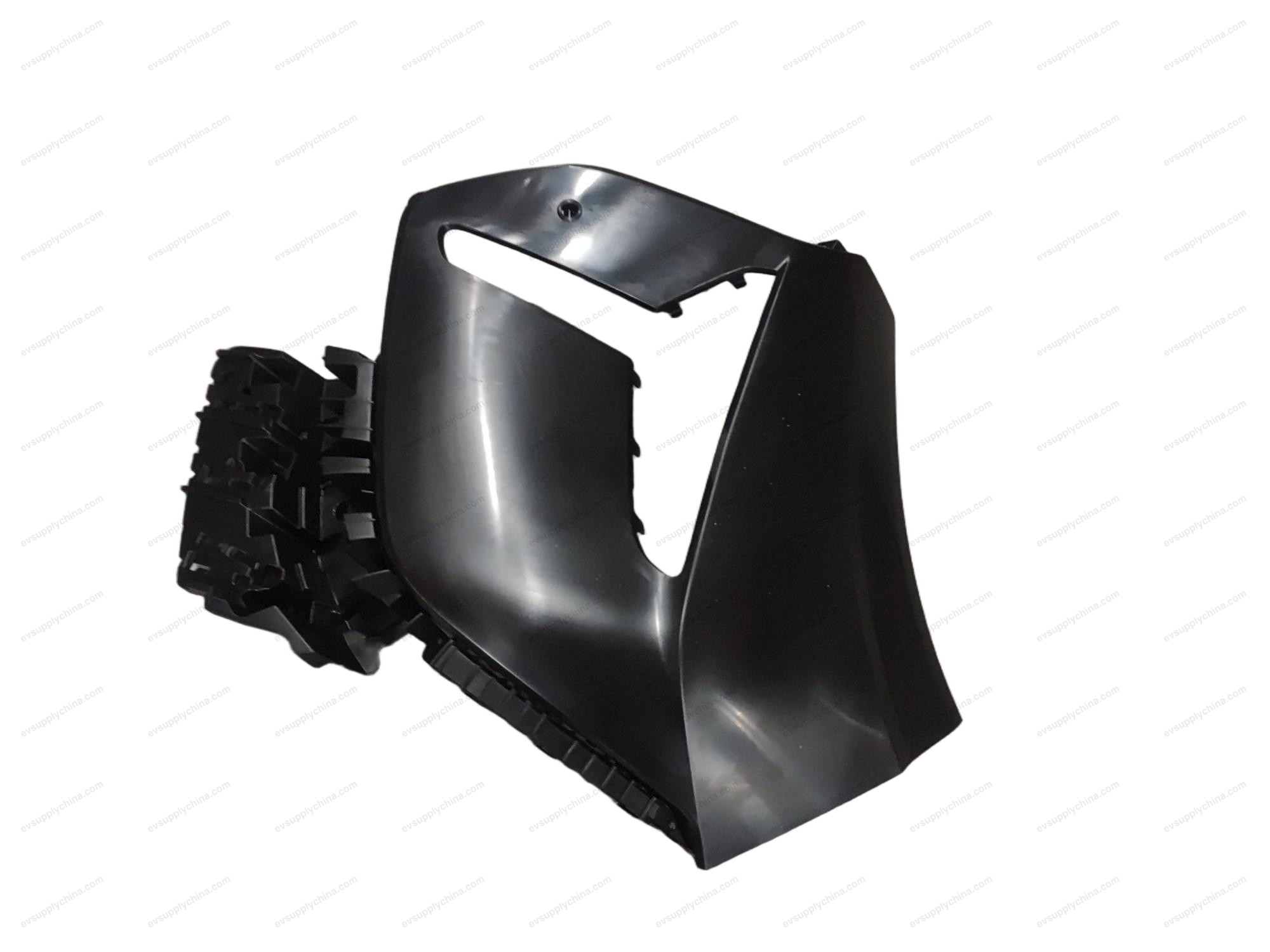 The upper right side of the front bumper — Denza D9