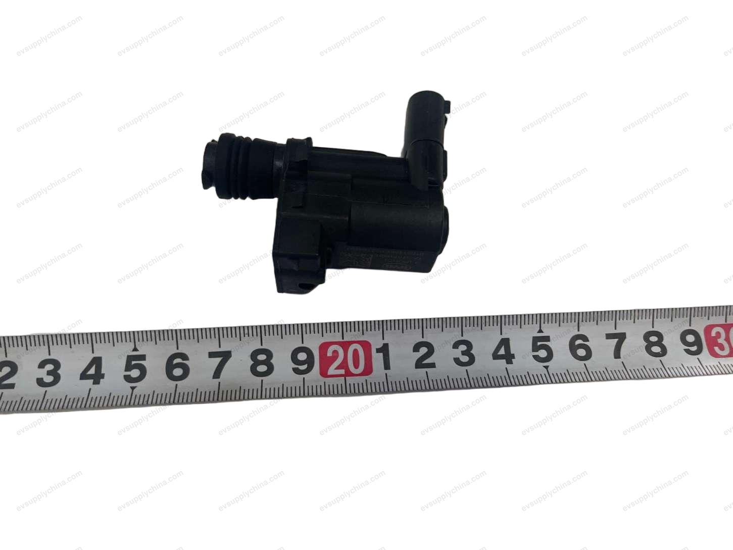 Cover actuator — BYD Atto 3