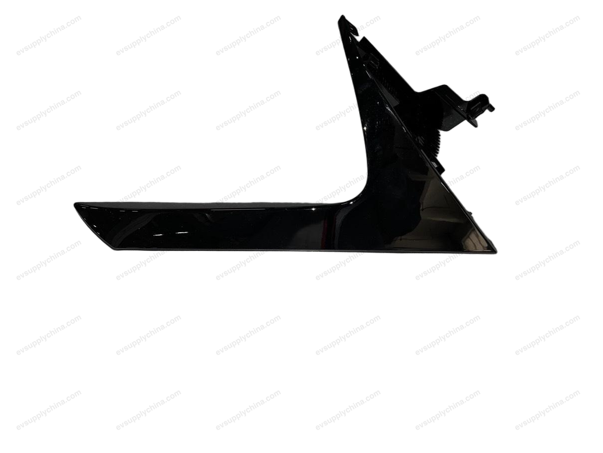 right spoiler trim assembly — BYD Atto 3