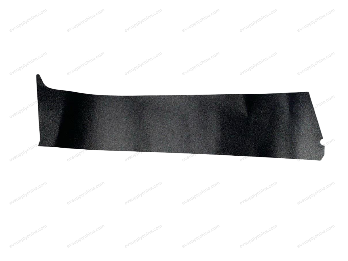 Blackout film on the left rear door B-pillar — BYD Dolphin