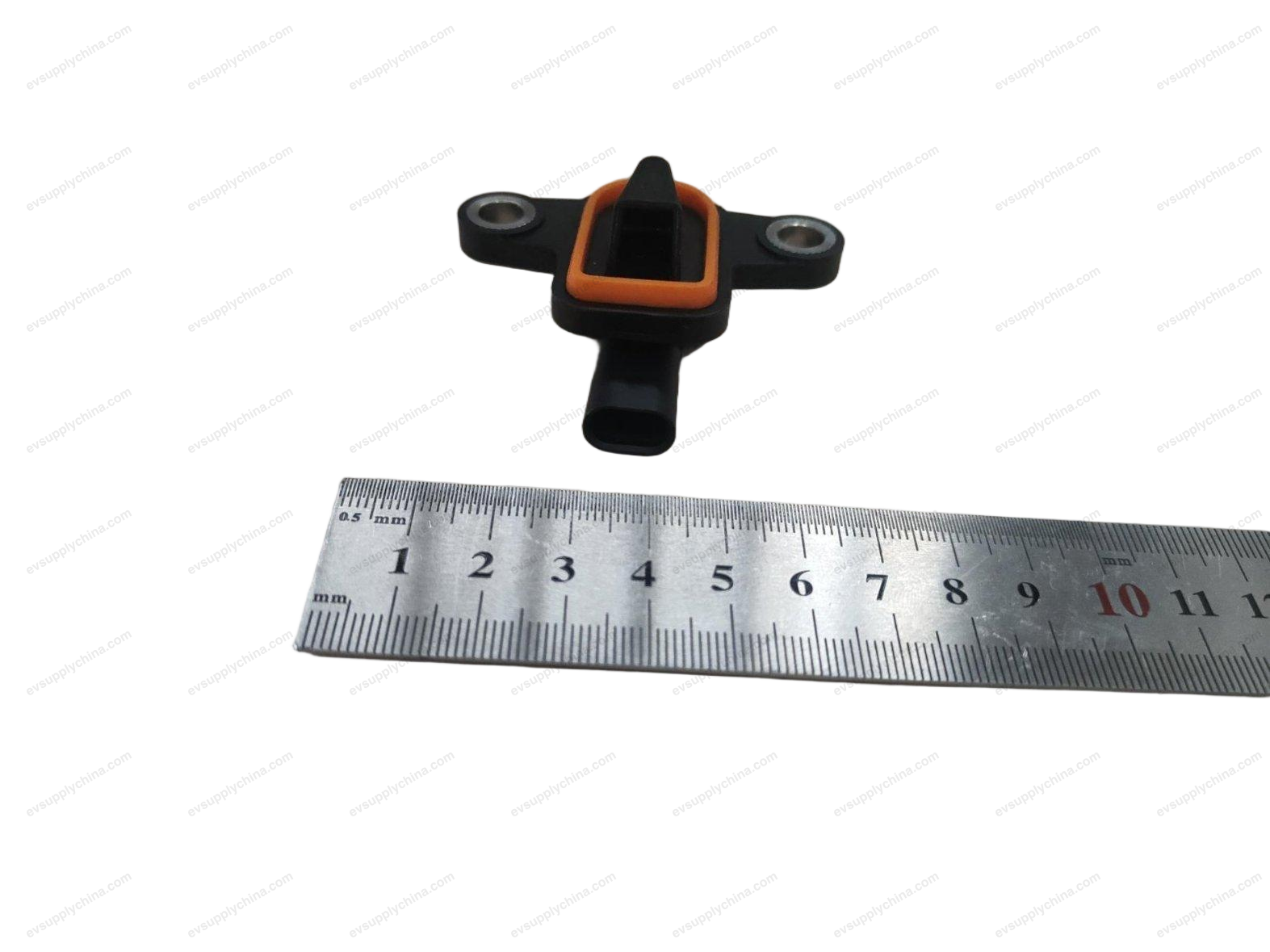 Pressure type collision sensor — BYD Sealion 7