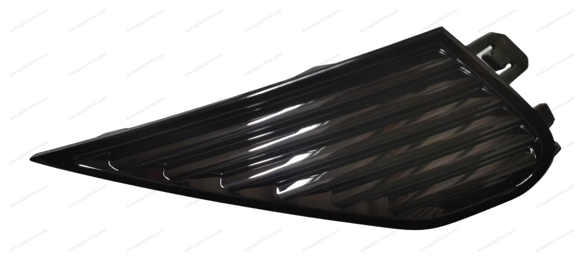 Rear bumper right side air curtain trim — BYD Sealion 7