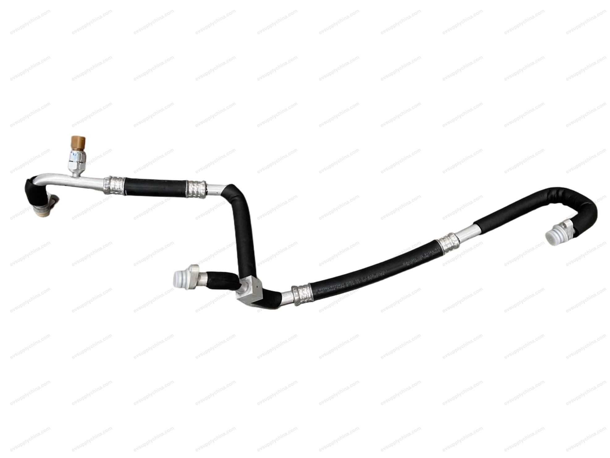 Compressor suction pipe and refrigerant rigid pipe assembly — Denza D9