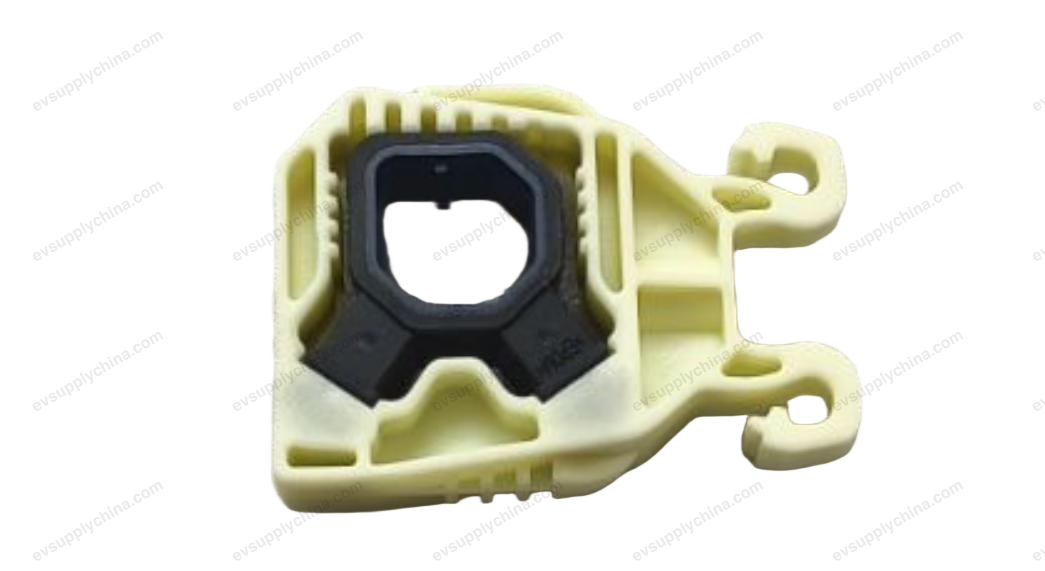 Cooling pipe assembly 1 — Denza D9