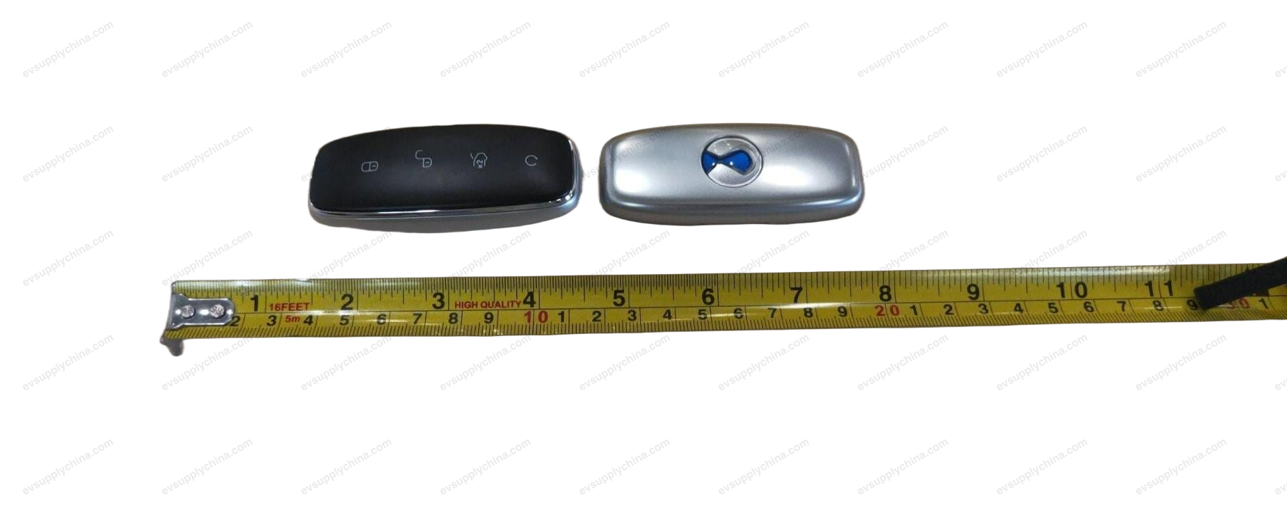 Electronic smart key — Denza D9