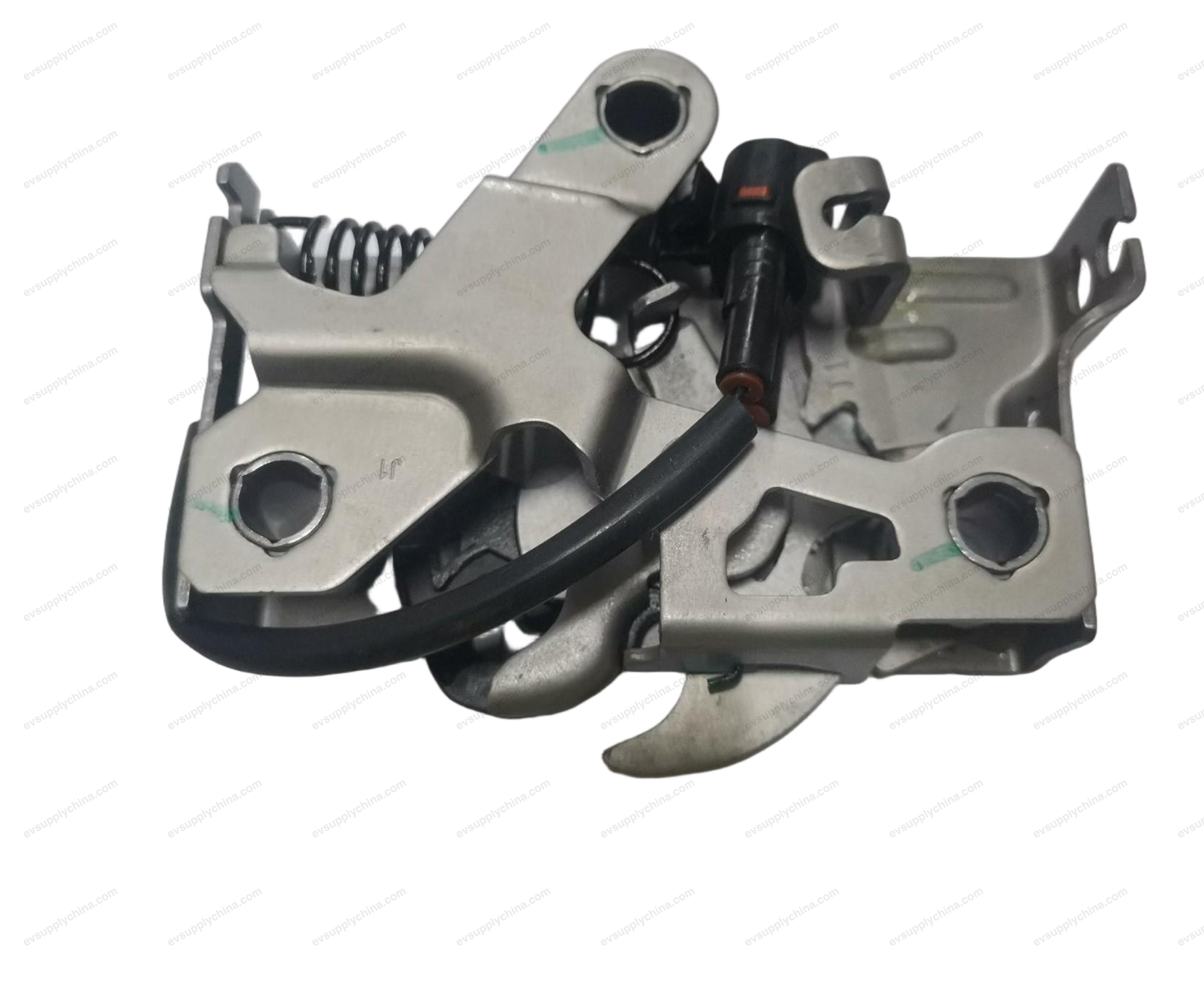 Front hood lock assembly — Denza D9