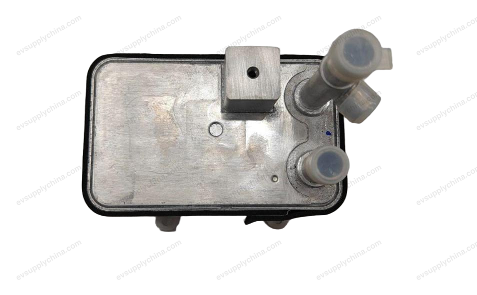 Heat pump waste heat plate heat exchange assembly — Denza D9