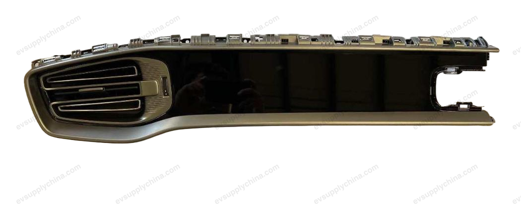 Instrument panel left trim assembly - piano black — Denza D9