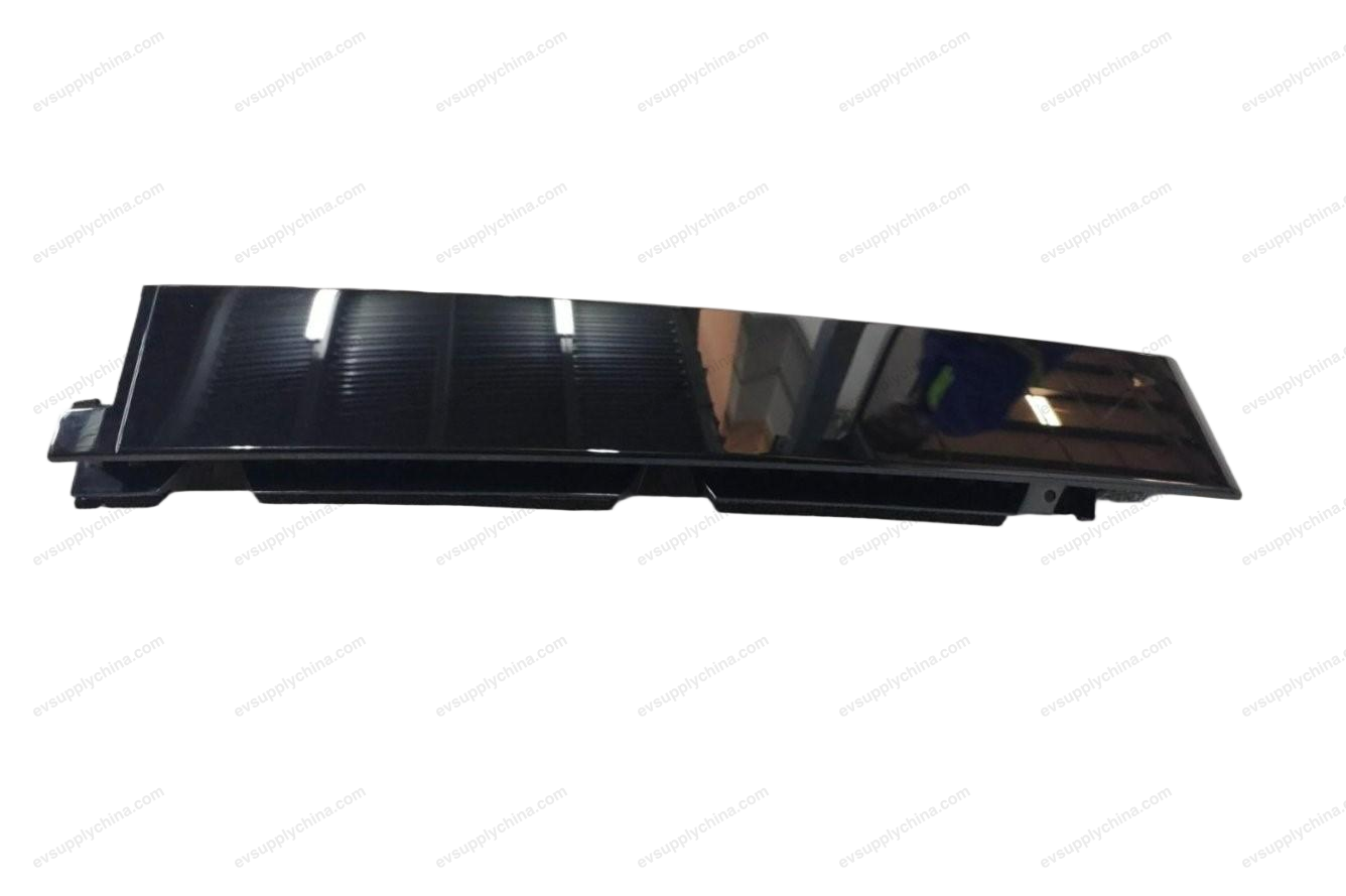 Left rear B-pillar exterior trim assembly — Denza D9