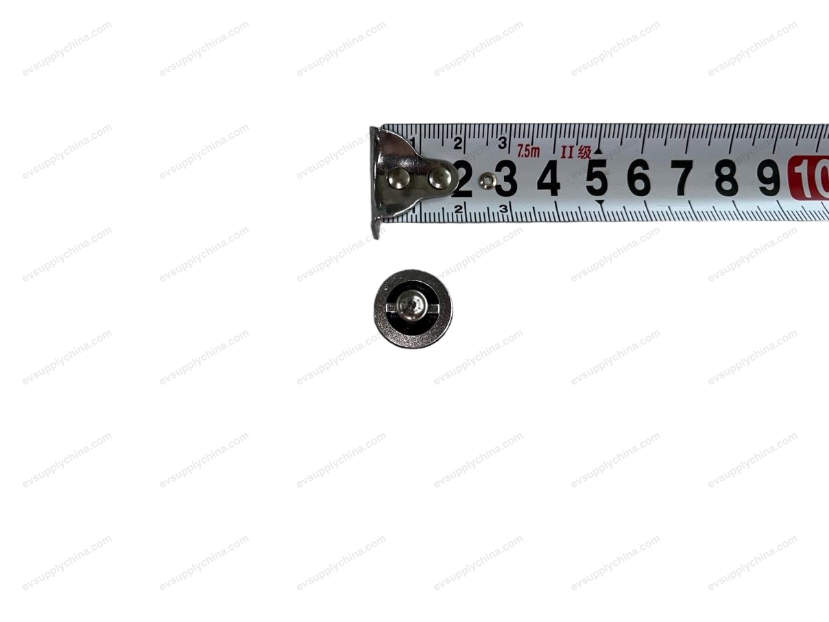 one-way valve — Denza D9