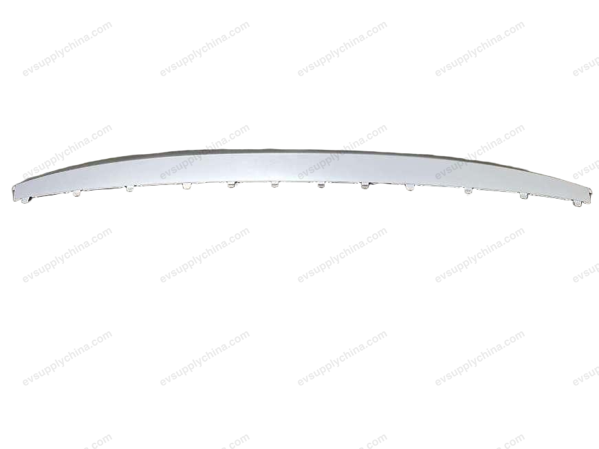 Rear bumper trim strip - three-layer matte electroplated silver — Denza D9