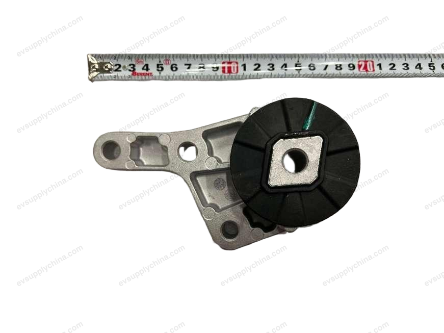 Rear drive motor assembly, left suspension mount assembly — Denza D9