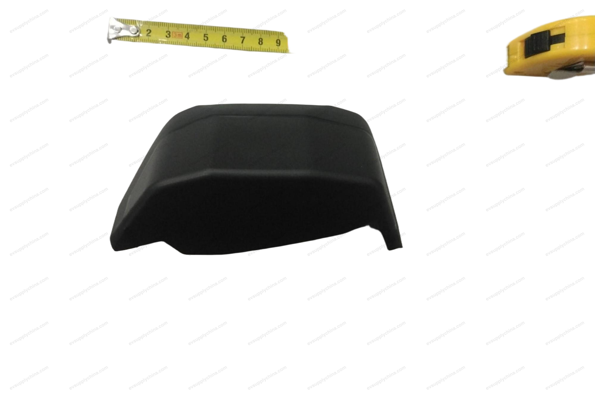 Right baffle assembly 1 — Denza D9