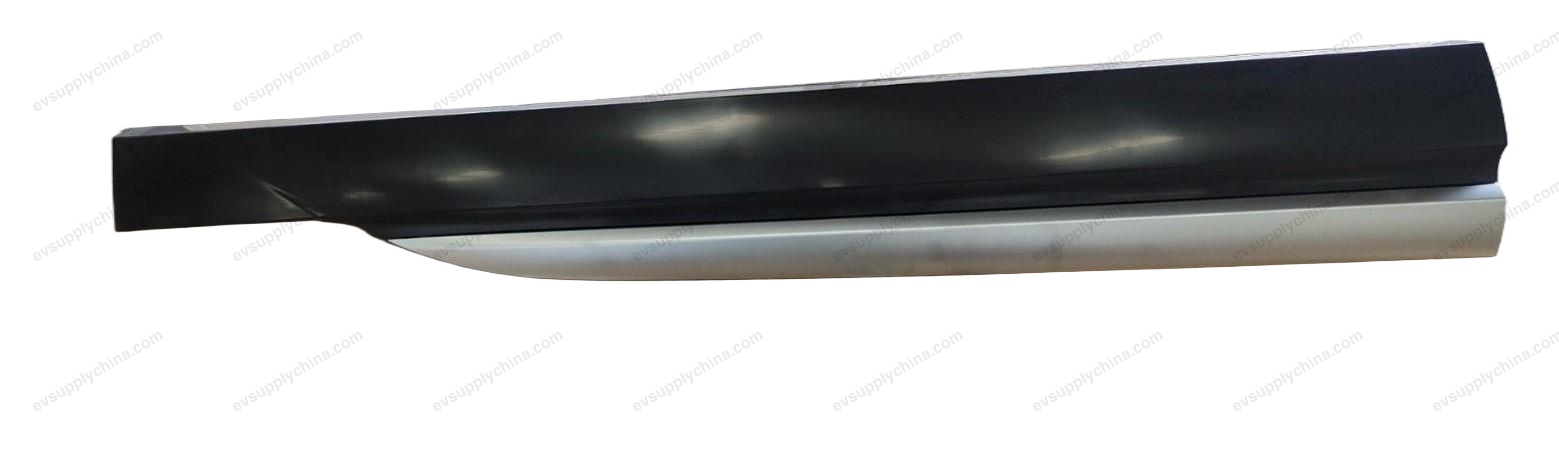 Right front door trim assembly — Denza D9