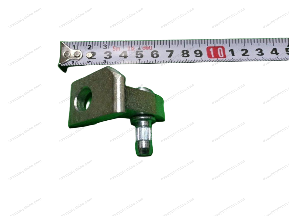 Right rear door upper hinge plate — Denza D9