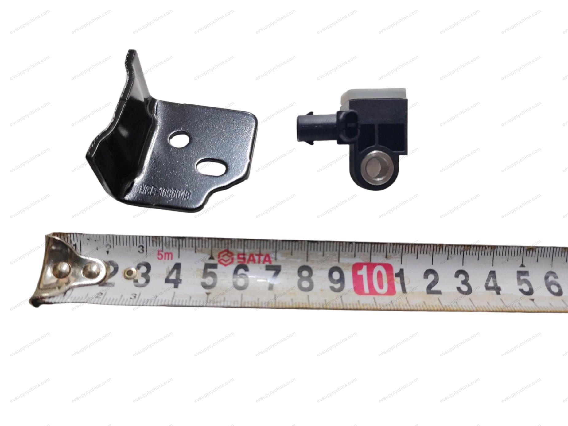 Suspension Electronic Control Unit — Denza D9