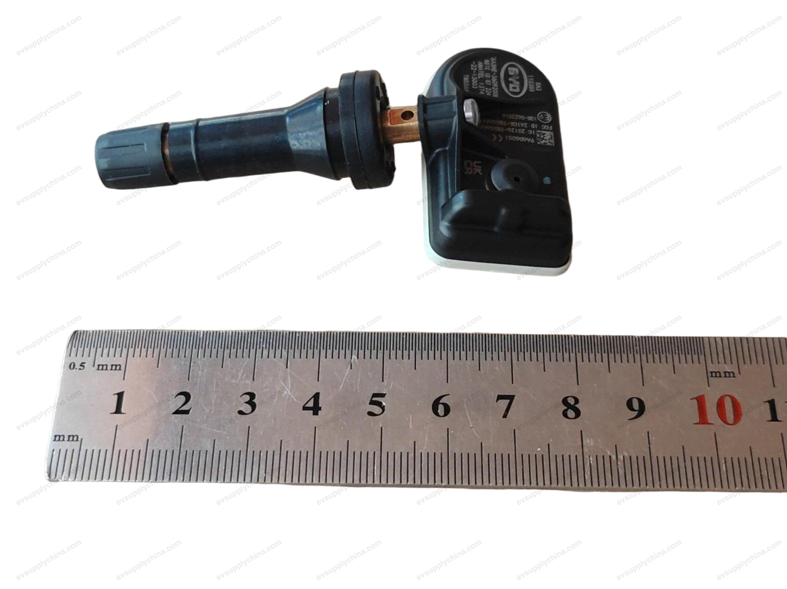 Tire pressure monitoring module — Denza D9